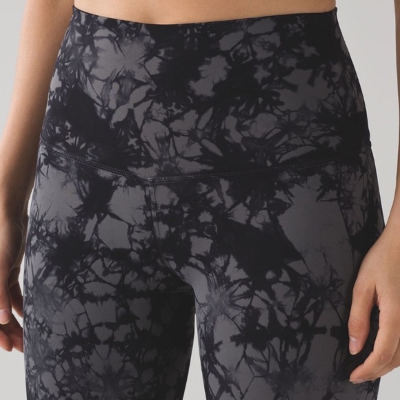 Lululemon Wunder Under Pant (Hi-Rise) Shibori Black Dark Carbon - Picture 3 of 8